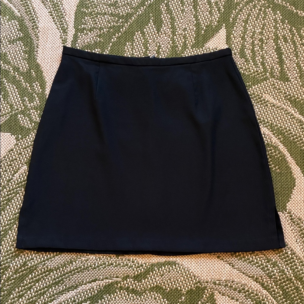 Vintage Rampage Elegant & Timeless Classy Black Skirt